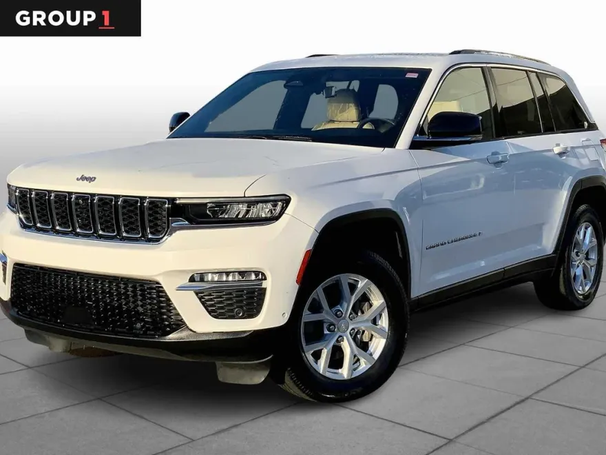 2023 Jeep Grand Cherokee Limited photo 1