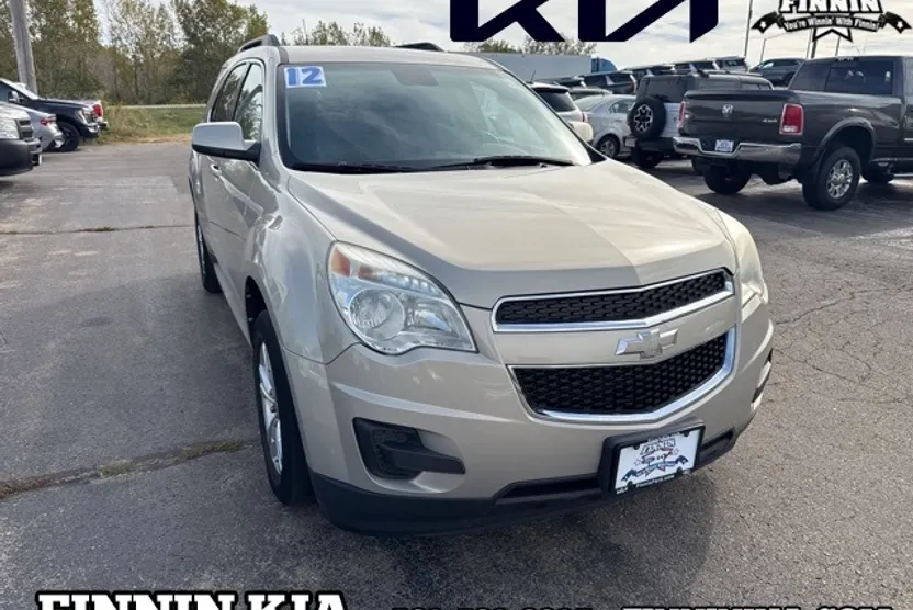 2012 Chevrolet Equinox LT photo 1