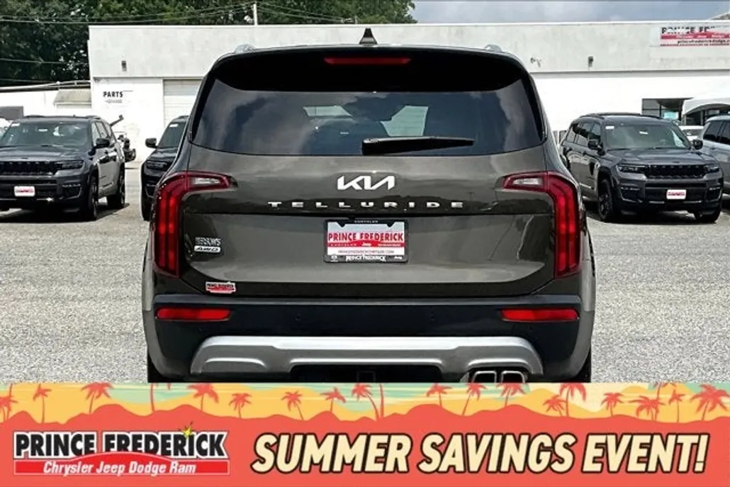 2022 Kia Telluride S photo 1