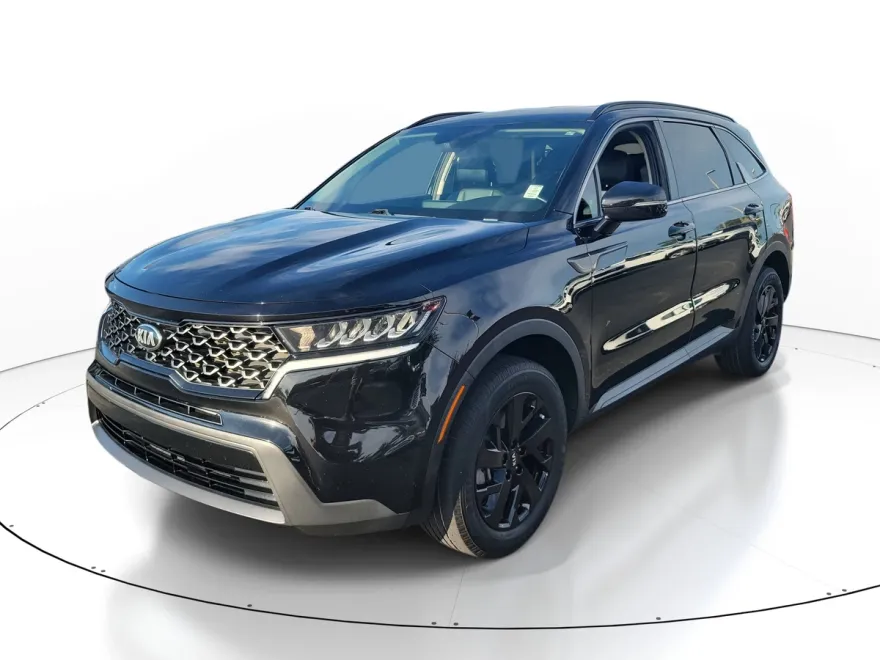 2021 Kia Sorento S photo 1