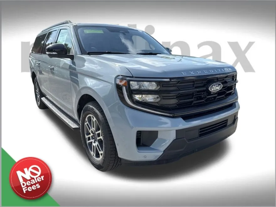 2025 Ford Expedition MAX photo 1