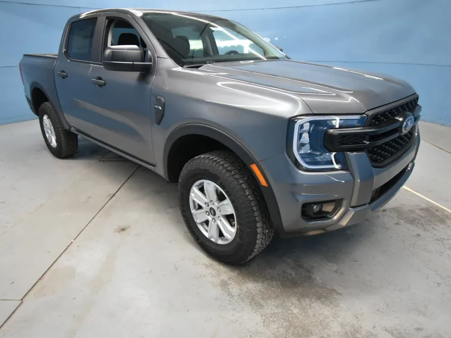 2025 Ford Ranger XL photo 1