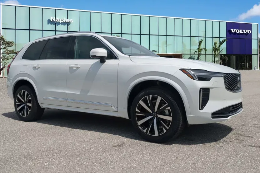 2026 Volvo XC90 Core photo 1