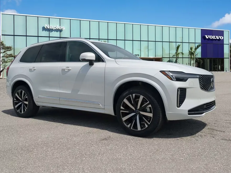 2026 Volvo XC90 Core photo 1
