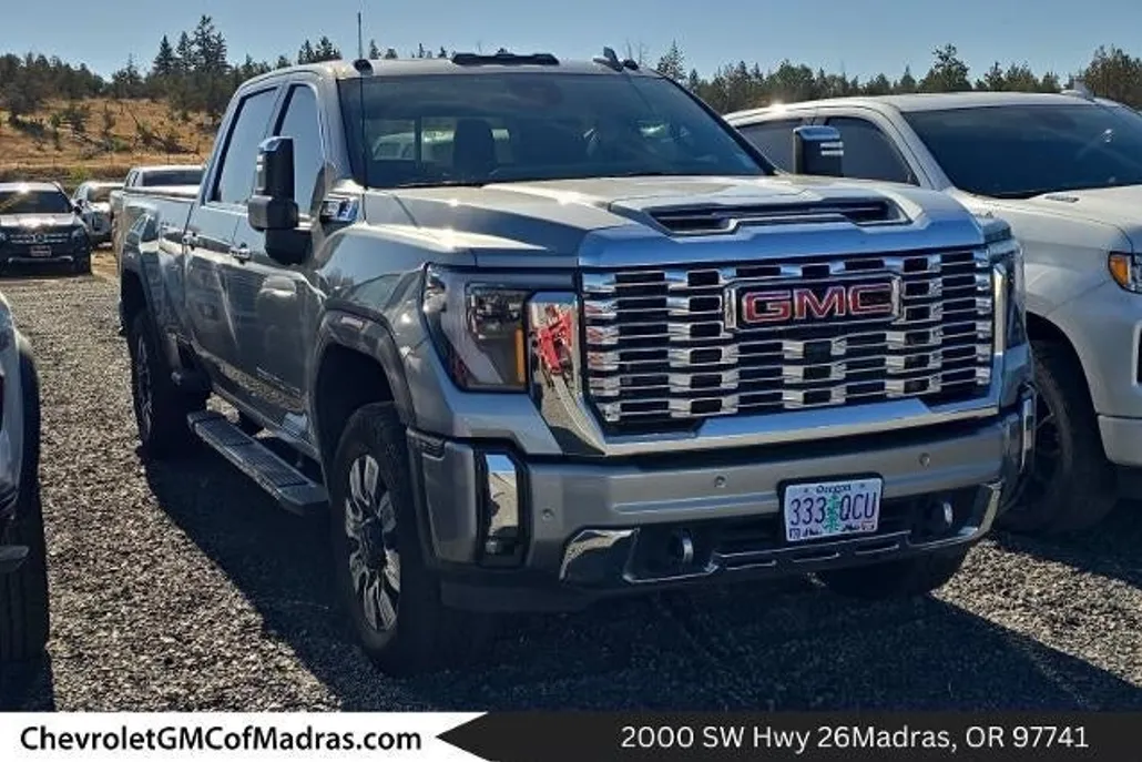 2024 Gmc Sierra 3500 HD Denali photo 1