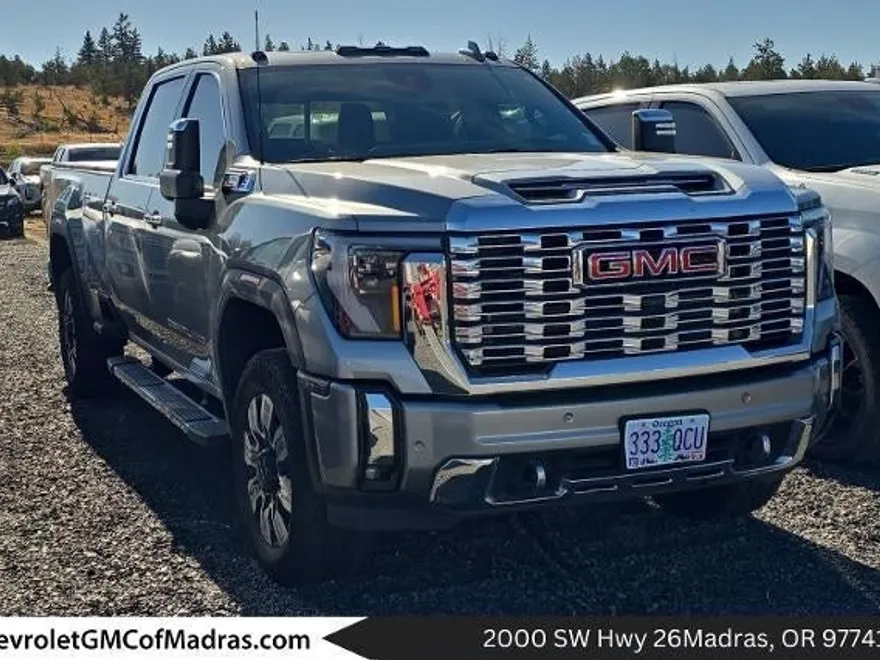 2024 Gmc Sierra 3500 HD Denali photo 1