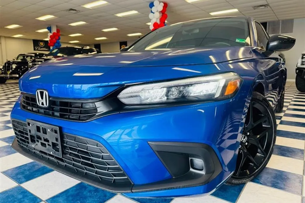 2023 Honda Civic Sport photo 1