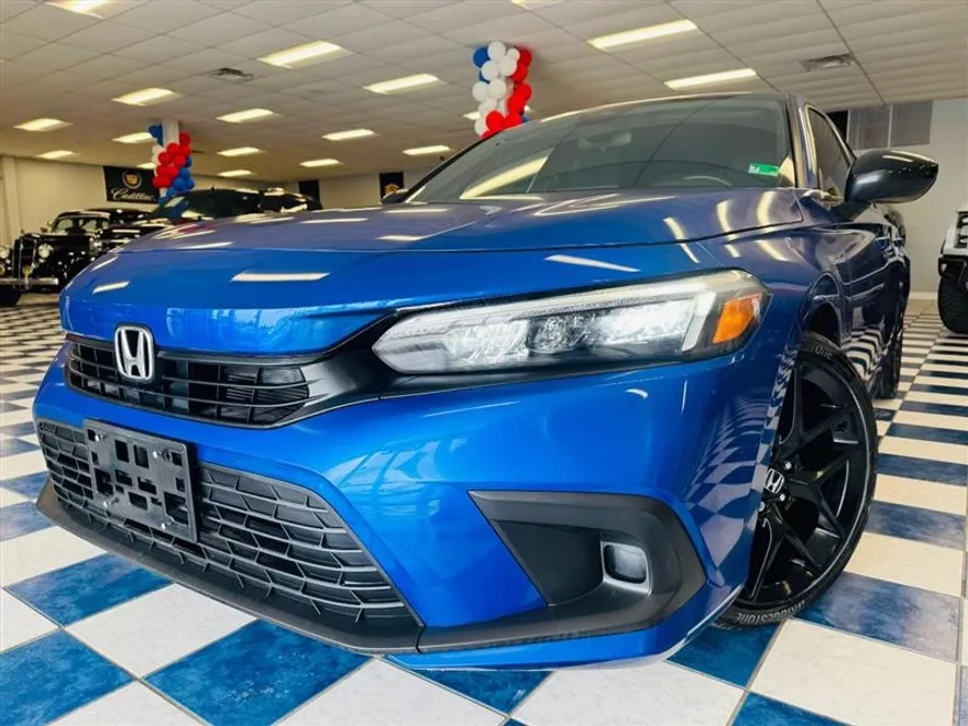 2023 Honda Civic Sport photo 1