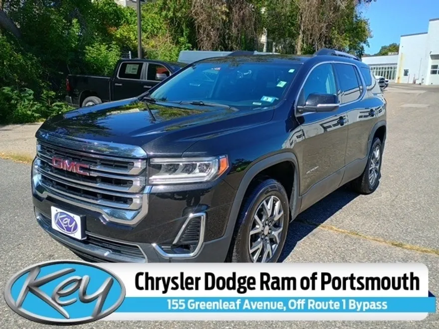 2023 Gmc Acadia SLT photo 1
