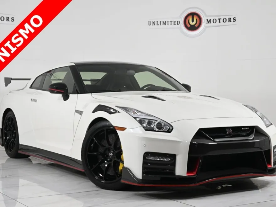 2023 Nissan GT-R Nismo photo 1
