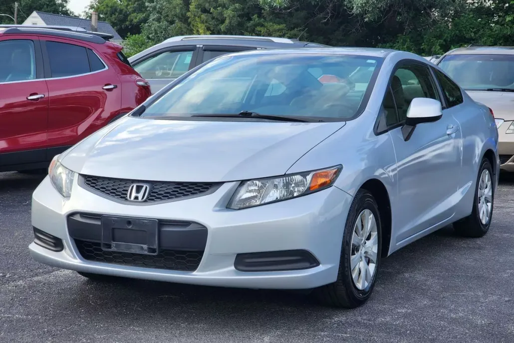 2012 Honda Civic LX photo 1