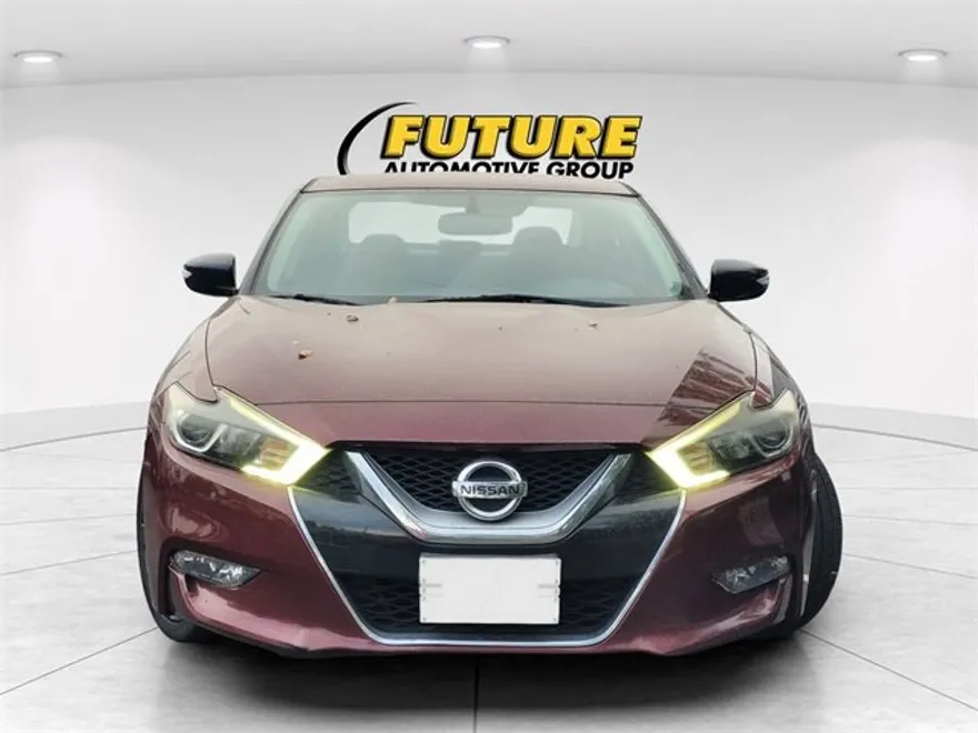 2016 Nissan Maxima SR photo 1