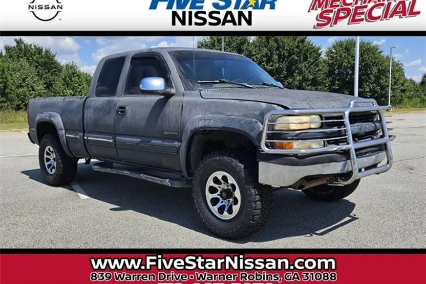 1999 Chevrolet Silverado 1500 LT photo 1
