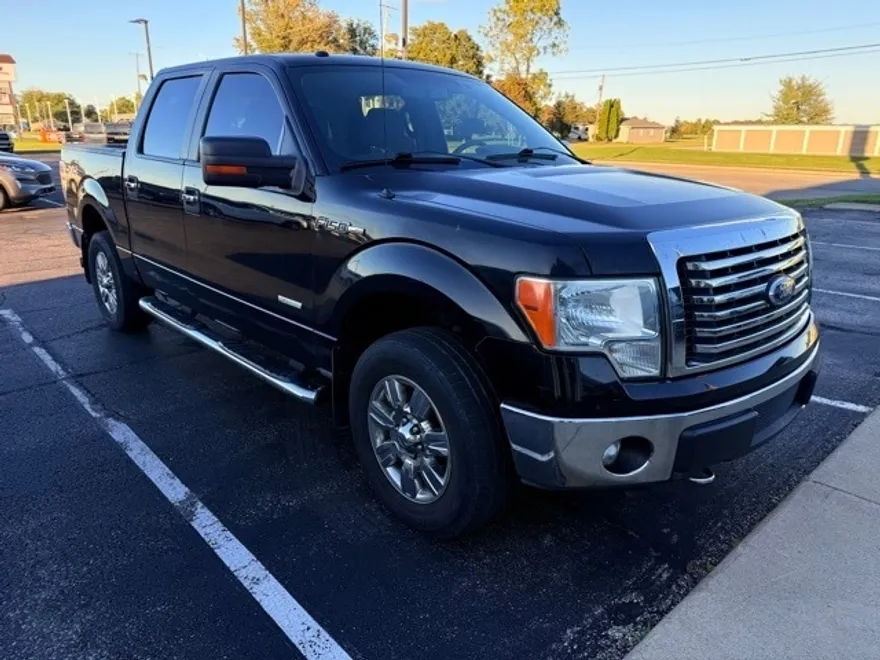2011 Ford F-150 XLT photo 1