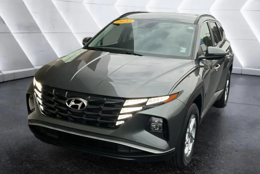 2022 Hyundai Tucson SEL photo 1
