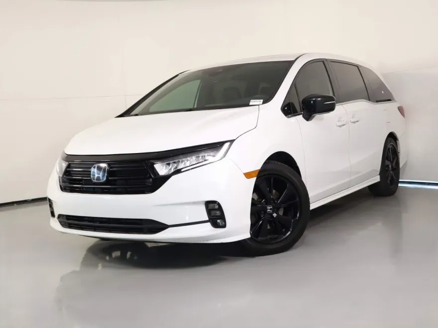 2024 Honda Odyssey Sport photo 1