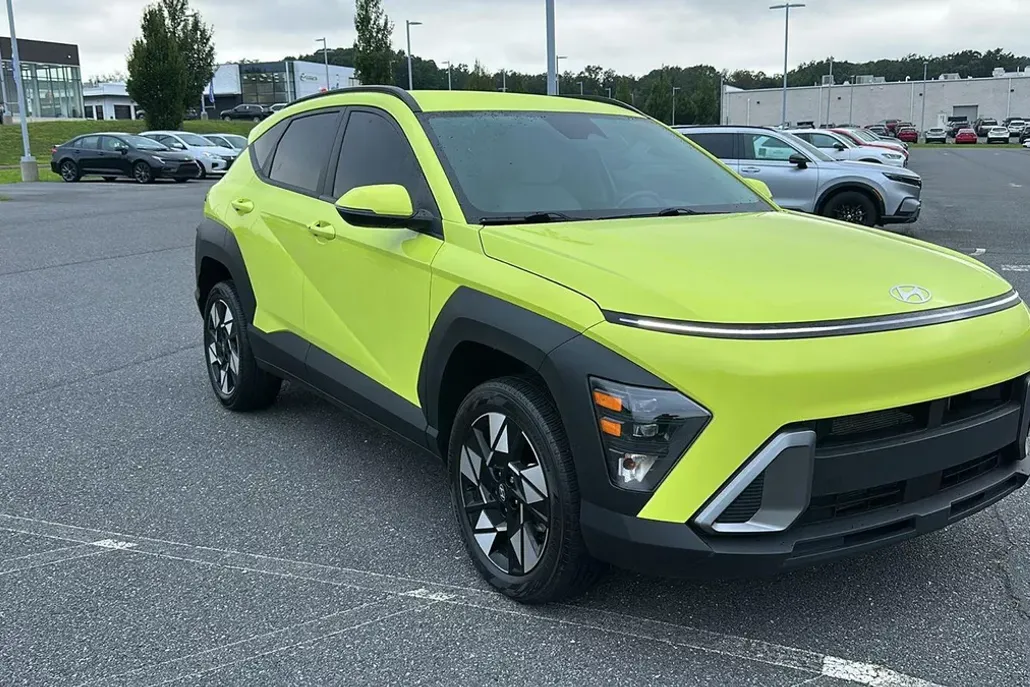 2024 Hyundai Kona SEL photo 1