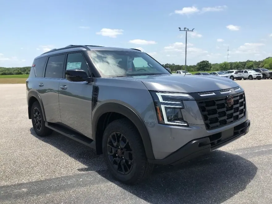 2025 Nissan Armada photo 1