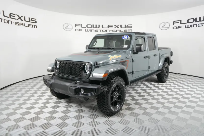 2024 Jeep Gladiator Sport photo 1