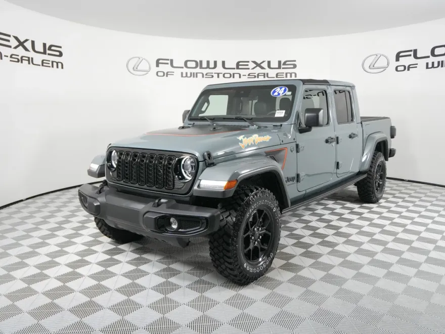2024 Jeep Gladiator Sport photo 1