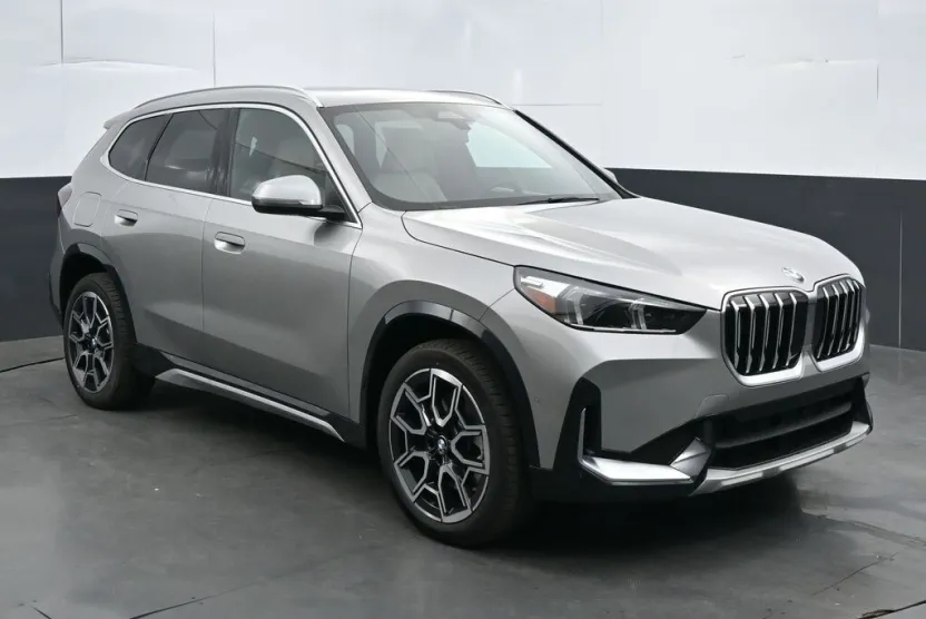 2025 Bmw X1 XDrive28i photo 1