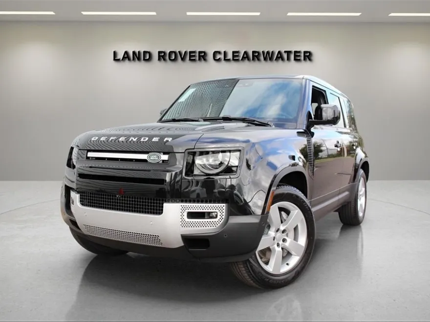 2025 Land Rover Defender 110 S photo 1