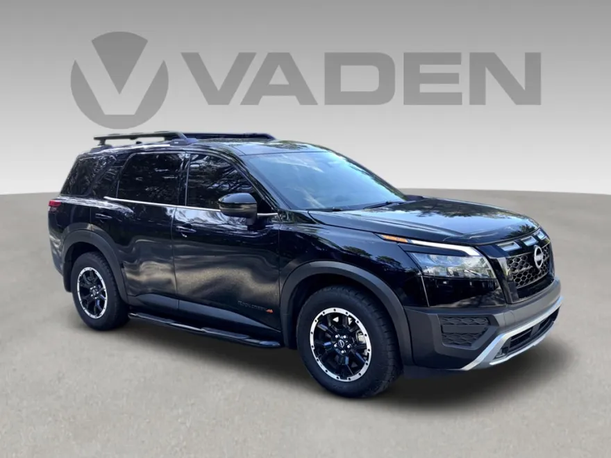 2024 Nissan Pathfinder Rock Creek photo 1