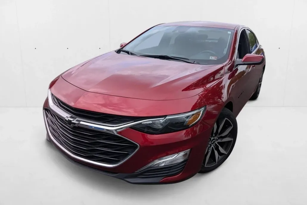 2023 Chevrolet Malibu RS photo 1
