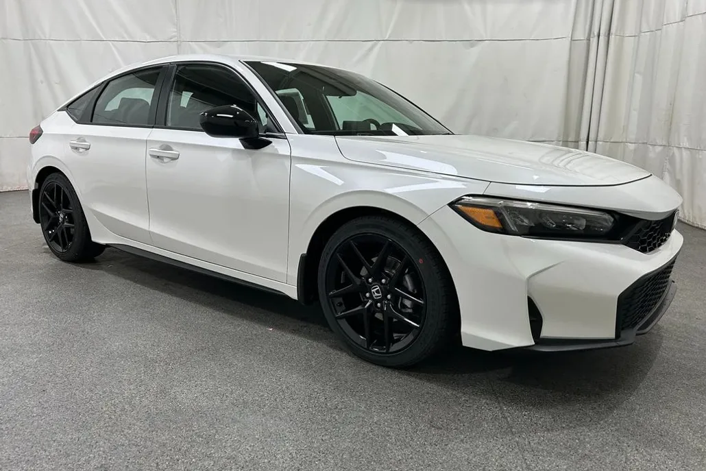 2026 Honda Civic Sport photo 1