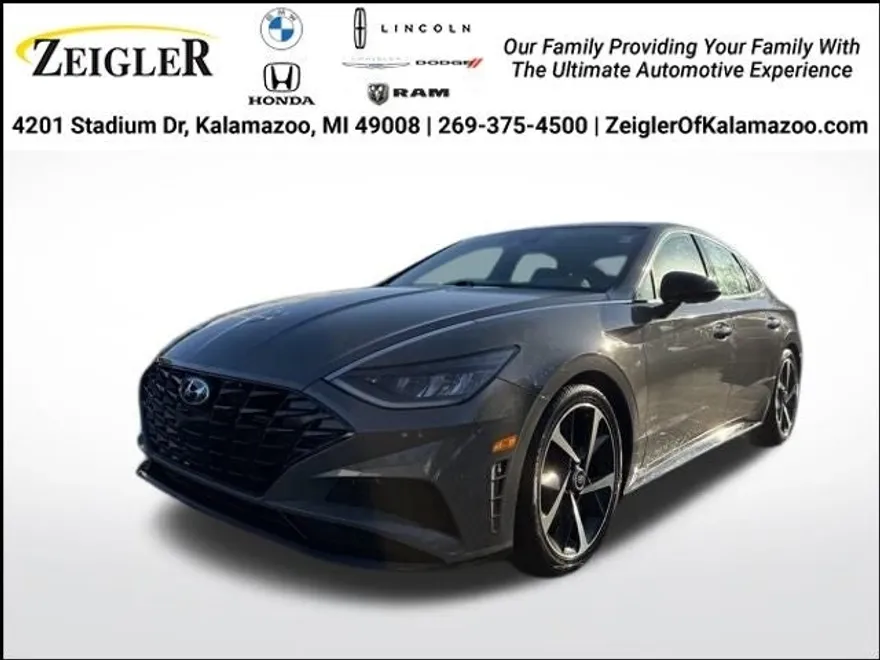 2022 Hyundai Sonata SEL Plus photo 1