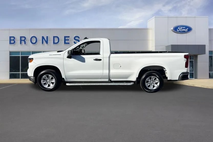 2024 Chevrolet Silverado 1500 photo 1