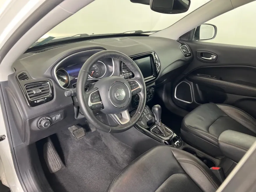 2018 Jeep Compass Limited photo 1