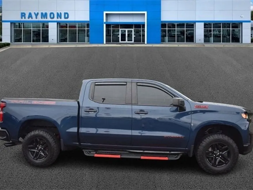 2021 Chevrolet Silverado 1500 Custom Trail Boss photo 1