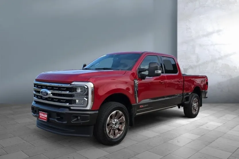 2024 Ford F-350 King Ranch photo 1