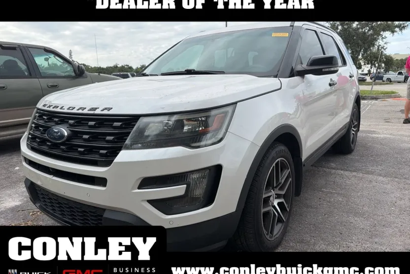 2016 Ford Explorer Sport photo 1