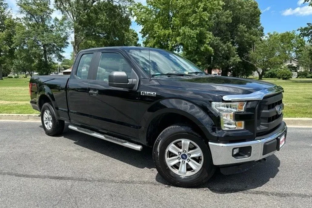 2016 Ford F-150 XL photo 1