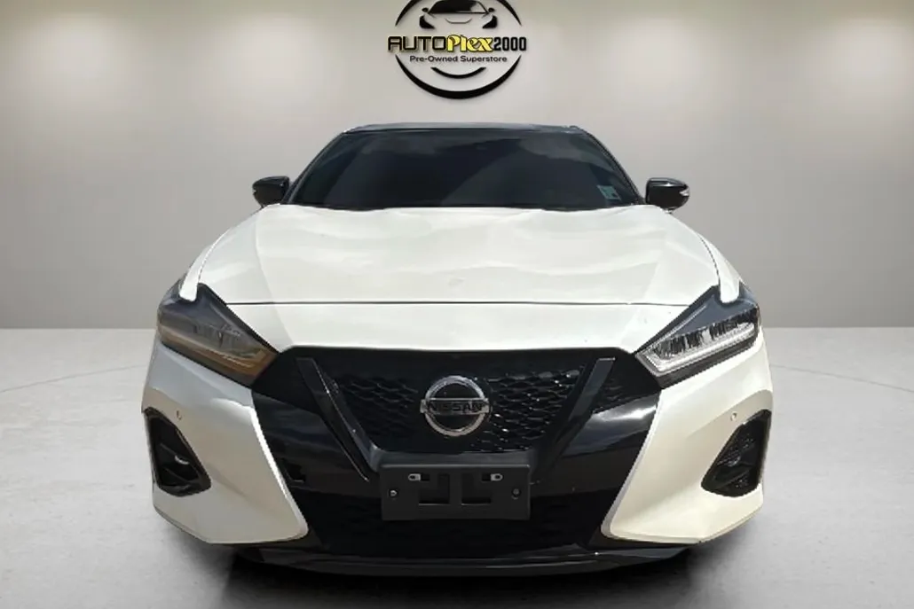 2021 Nissan Maxima SR photo 1