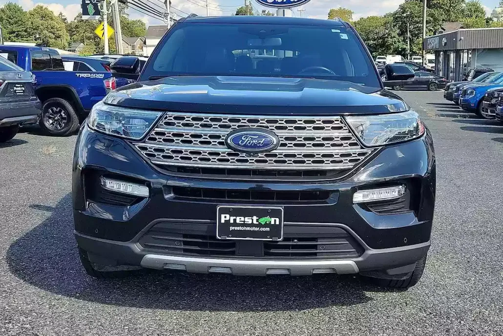 2020 Ford Explorer Limited photo 1