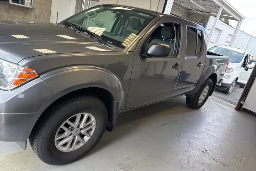 2021 Nissan Frontier SV photo 1