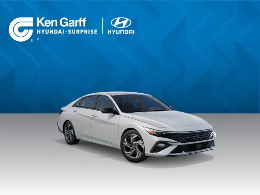 2025 Hyundai Elantra SEL Sport photo 1