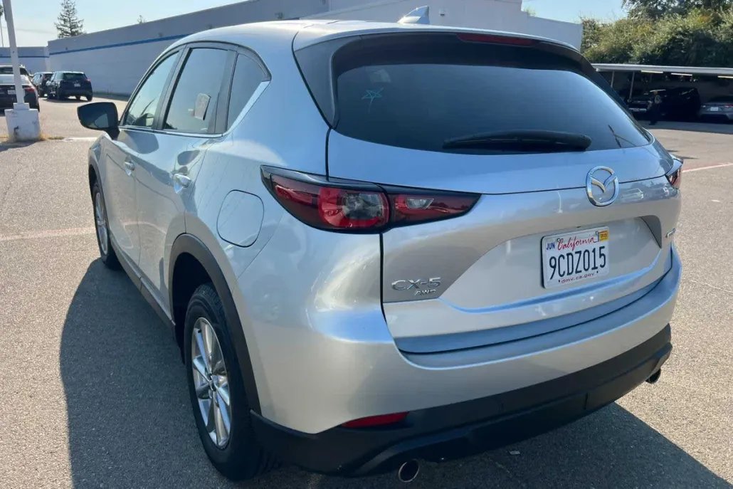 2022 Mazda CX-5 2.5 S Preferred photo 1