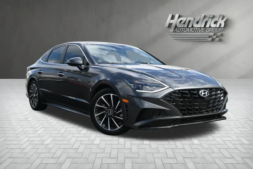 2022 Hyundai Sonata Limited photo 1