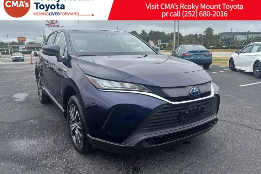 2021 Toyota Venza LE photo 1