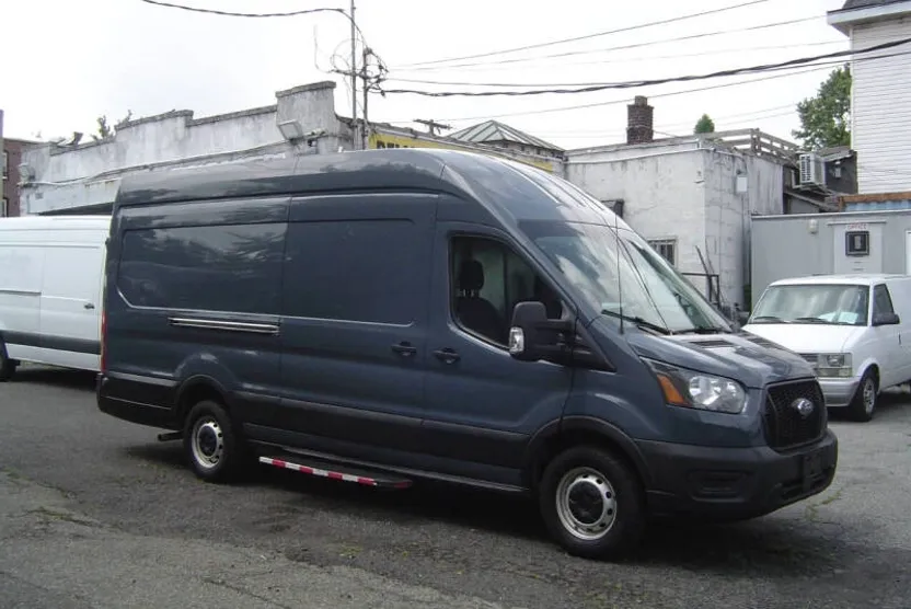 2021 Ford Transit Cargo Van photo 1