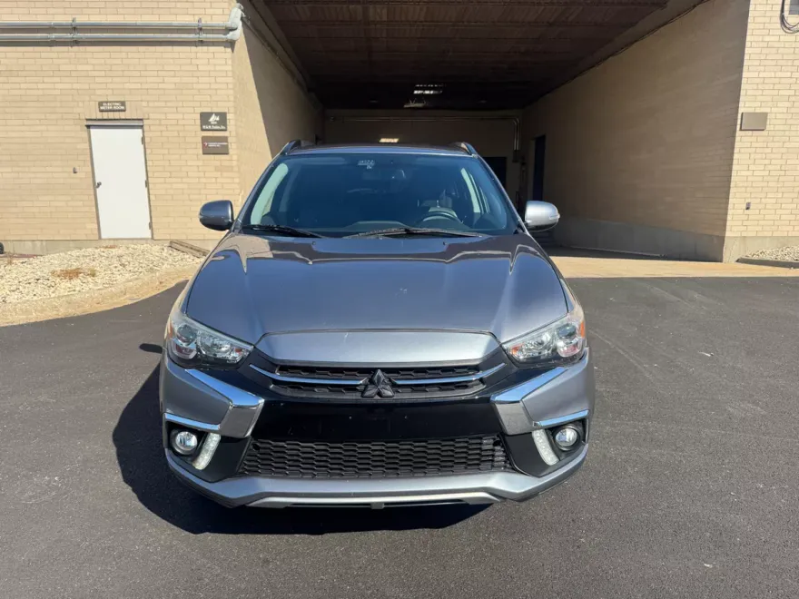 2019 Mitsubishi Outlander Sport GT photo 1