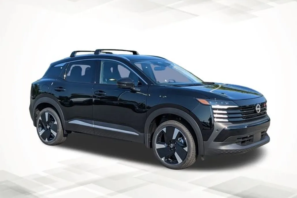 2025 Nissan Kicks SR photo 1