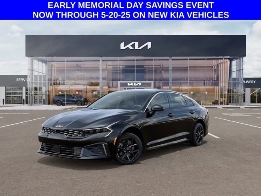 2025 Kia K5 LXS photo 1