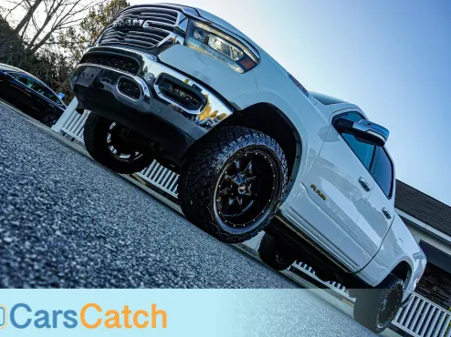 2020 Ram 1500 Laramie photo 4