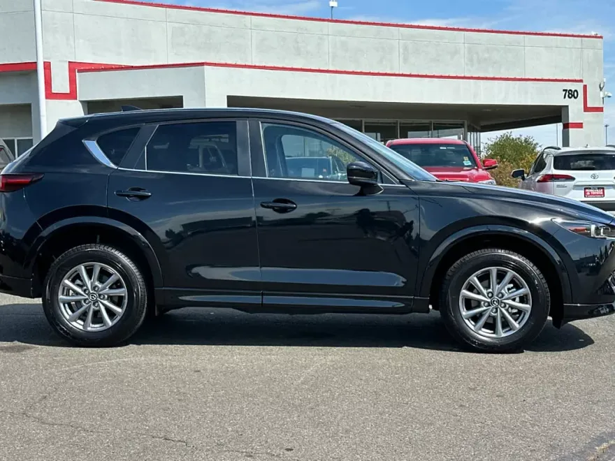 2024 Mazda CX-5 2.5 Select photo 1