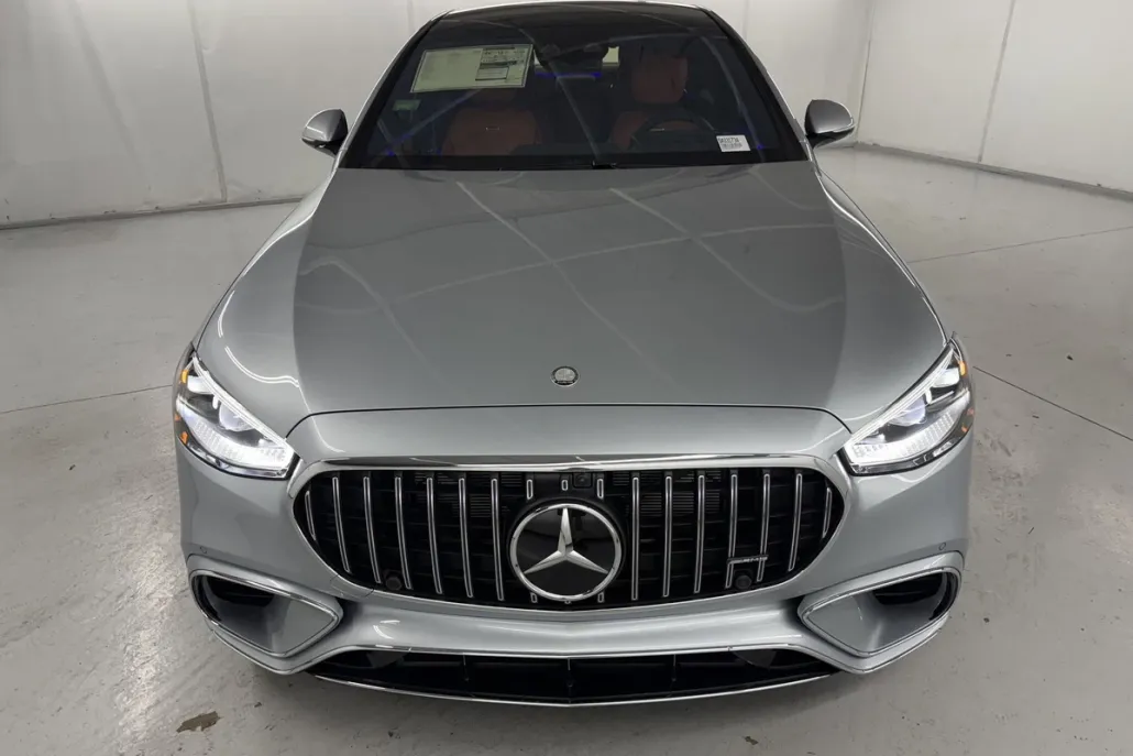 2025 Mercedes Benz S AMG 63 photo 1